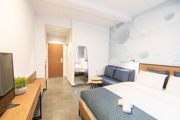 27 Montefiore Tlv