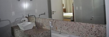 Hotel Canarius De Gravata