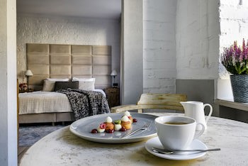 Arthotel Stalowa 52