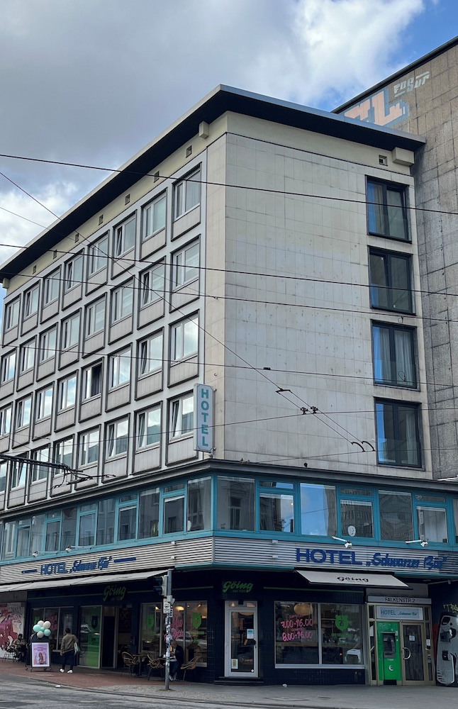 Hotel Schwarzer Bar