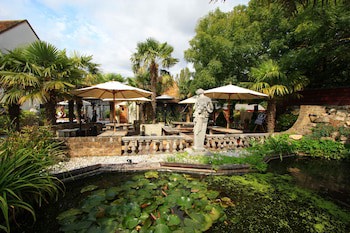 Crazy Bear Hotel-Stadhampton