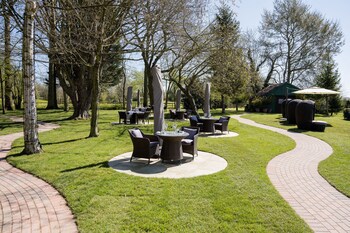 Crazy Bear Hotel-Stadhampton
