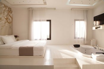Aleph Boutique Hotel