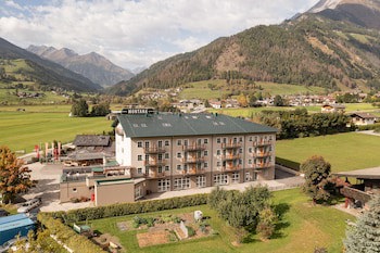 Alpenparks Hotel Montana Matrei