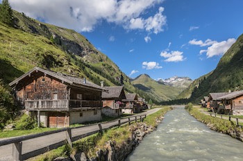 Alpenparks Hotel Montana Matrei