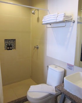 Acca Patong Apartments