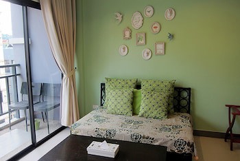 Acca Patong Apartments