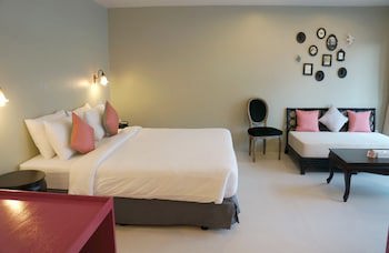 Acca Patong Apartments