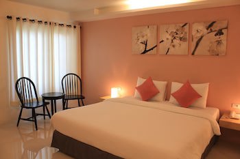 Acca Patong Apartments