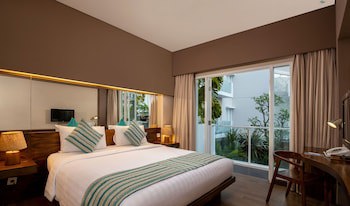 Grand Ixora Kuta Resort