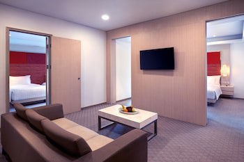 Grand Mercure Jakarta Harmoni