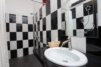 Bou Savy Guesthouse