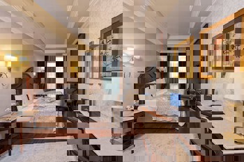 Elite World Van Hotel