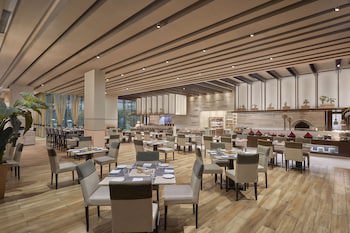 Doubletree By Hilton Gurugram Baani Square