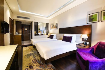 Doubletree By Hilton Gurugram Baani Square