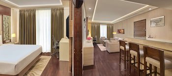 Doubletree By Hilton Gurugram Baani Square