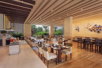 Doubletree By Hilton Gurugram Baani Square