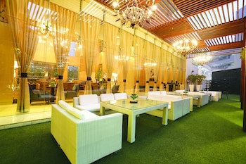 Doubletree By Hilton Gurugram Baani Square