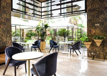 Doubletree By Hilton Gurugram Baani Square