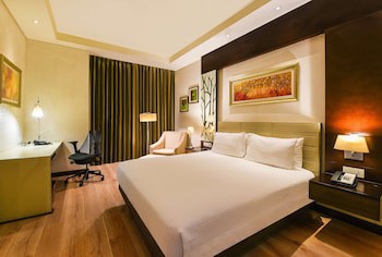 Doubletree By Hilton Gurugram Baani Square