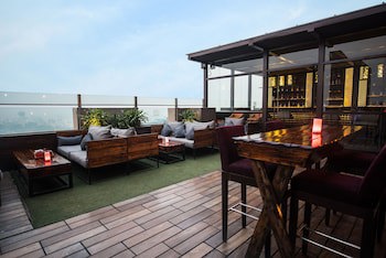Doubletree By Hilton Gurugram Baani Square