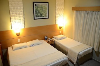 Limeira Suites