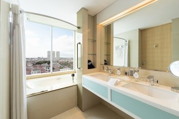 Doubletree By Hilton Jakarta Kemayoran