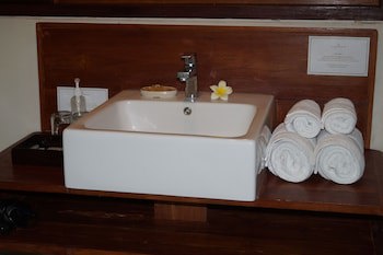 Arana Suite