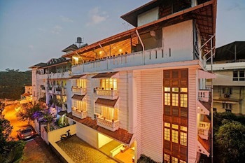 Fort Manor