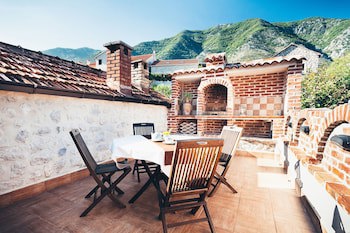 Galathea Hotel