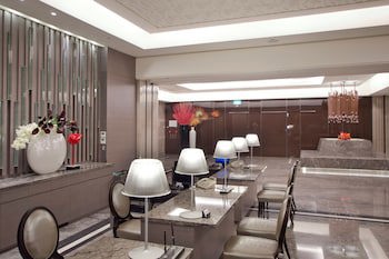 Check Inn Select Taichung Dadun