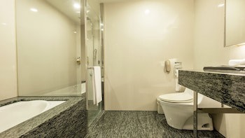 Check Inn Select Taichung Dadun