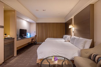 Check Inn Select Taichung Dadun