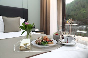 Best Western Plus Paradise Hotel Dilijan