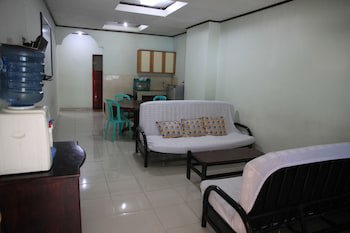 Pandu Lakeside Hotel Parapat - Toba Lake