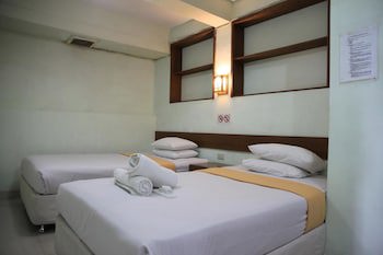 Pandu Lakeside Hotel Parapat - Toba Lake