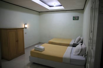 Pandu Lakeside Hotel Parapat - Toba Lake