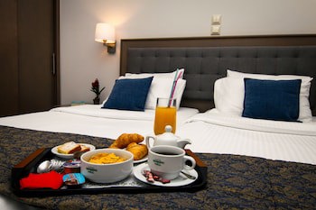 Green Hill Hotel
