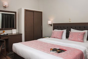 Green Hill Hotel