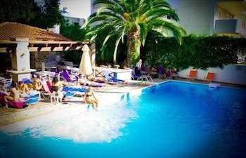Green Hill Hotel
