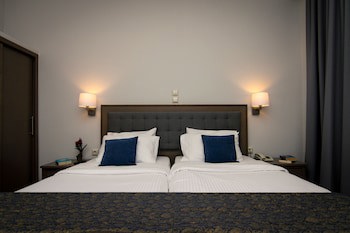 Green Hill Hotel