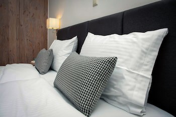 Green Hill Hotel