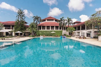 Maneechan Resort & Sport Club