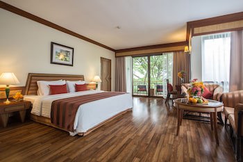 Maneechan Resort & Sport Club