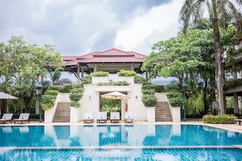 Maneechan Resort & Sport Club