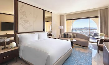 The Ritz-Carlton Abu Dhabi, Grand Canal galeri fotoğrafı