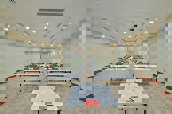 Ramada By Wyndham Istanbul Taksim