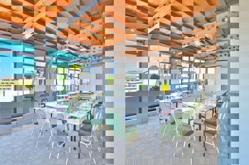 Ramada By Wyndham Istanbul Taksim