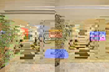 Ramada By Wyndham Istanbul Taksim