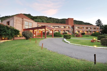 Pinares Del Cerro Resort & Suites